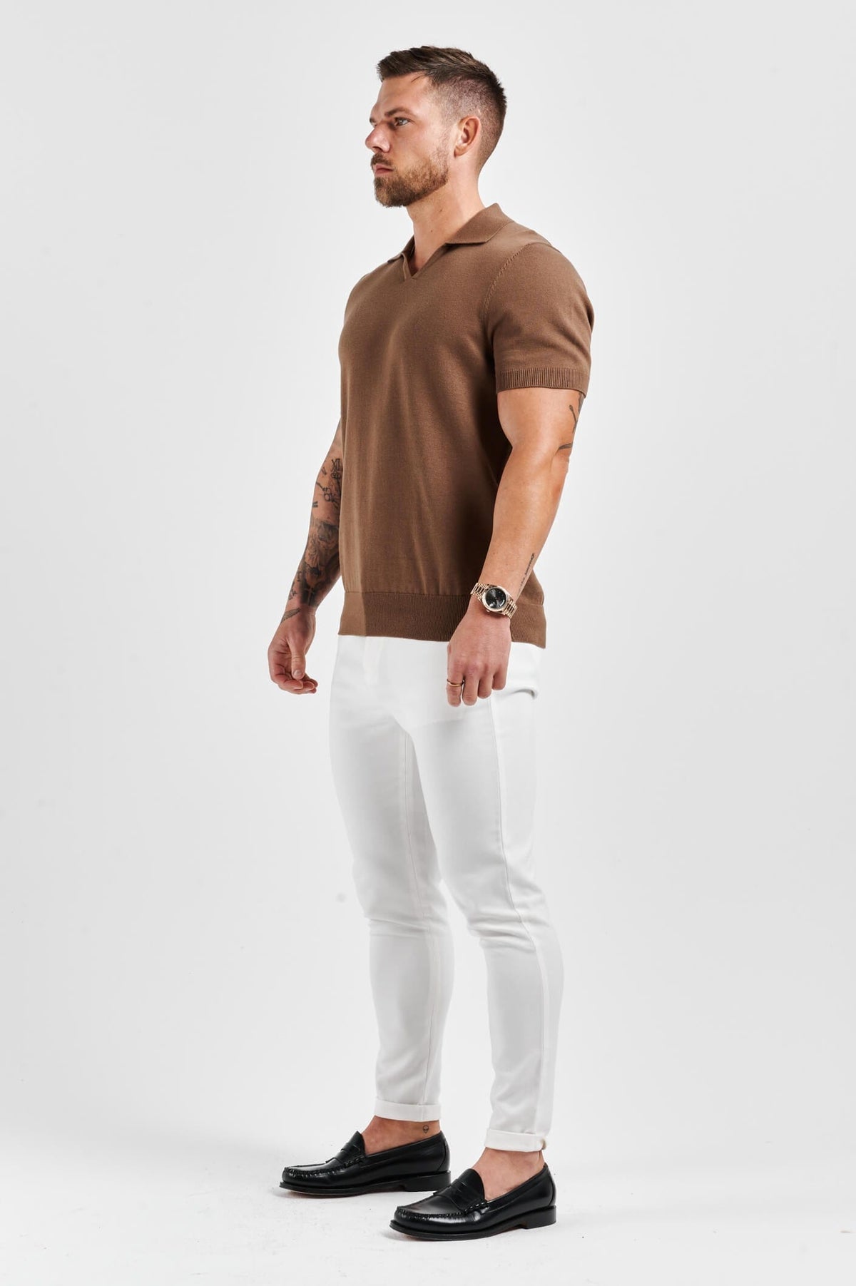 CAMISA POLO MASCULIA COM GOLA ABERTA ELITE - MARROM